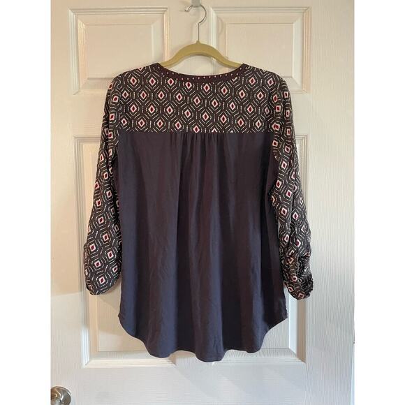One September Anthropologie Mataura Gray Geometric Embroidered Top Size S. - Picture 4 of 13